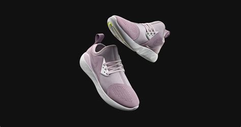 Nike LunarCharge Collection